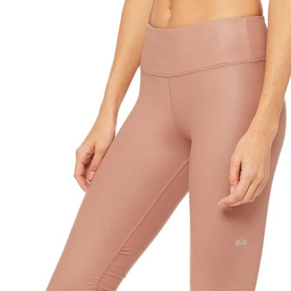 ALO Yoga Pants - Alo Idol Legging